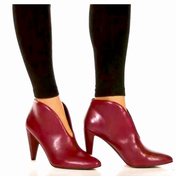 Vince Camuto leather booties - Picture 7 of 8